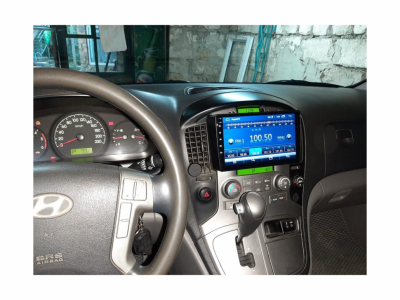 Рамка для установки в Hyundai Starex, H1 2007-2015 9" дисплея